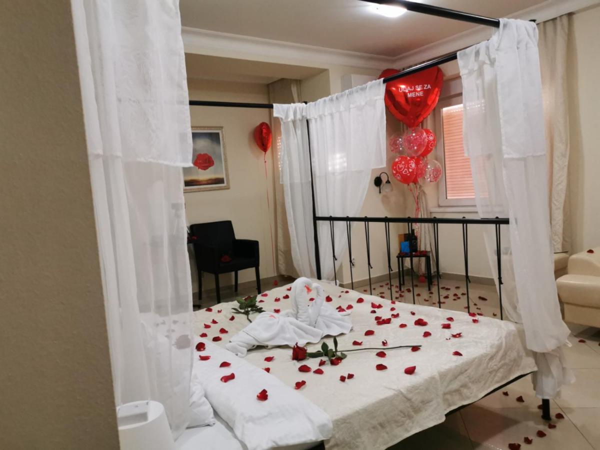 Garni Hotel Dash Novi Sad Ngoại thất bức ảnh