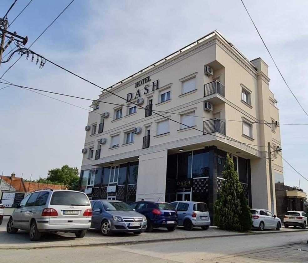 Garni Hotel Dash Novi Sad Ngoại thất bức ảnh